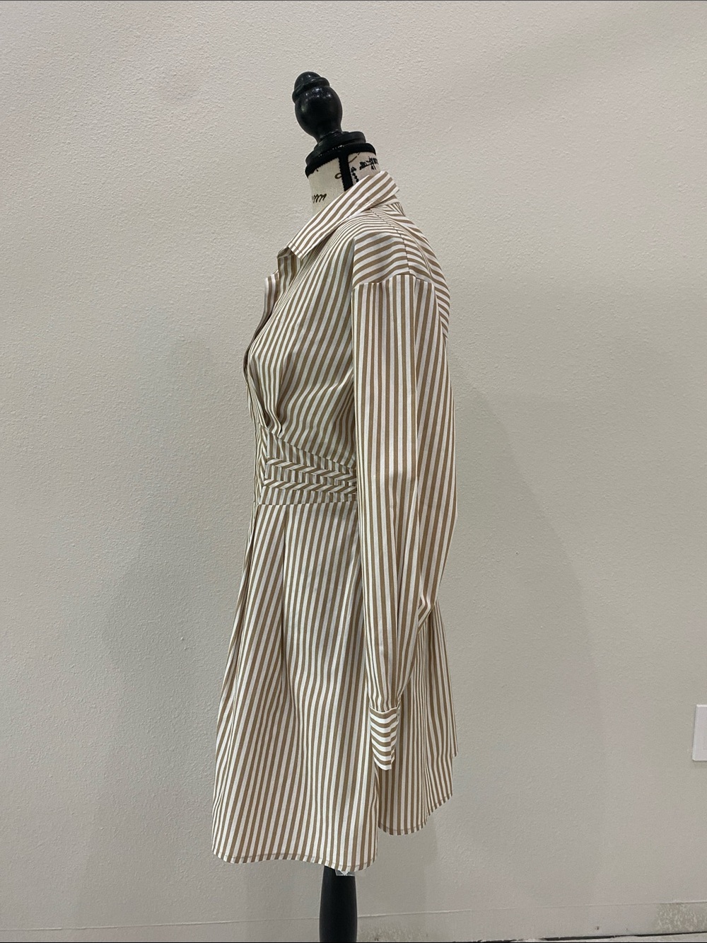 Steve Madden Tan and White Striped Long Sleeve Shirt Dress. Sz Sm. NWT - Picture 8 of 10